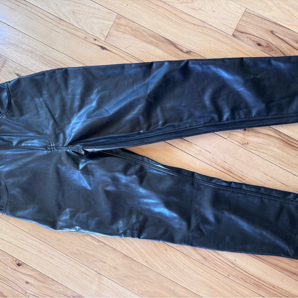 Abercrombie & Fitch Black Faux Leather Pants - Picture 3 of 3